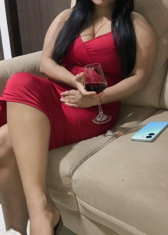 hot call girls in Ahmedabad